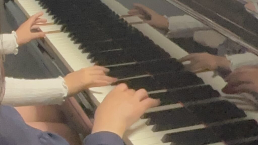 imgレッスン手だけhp